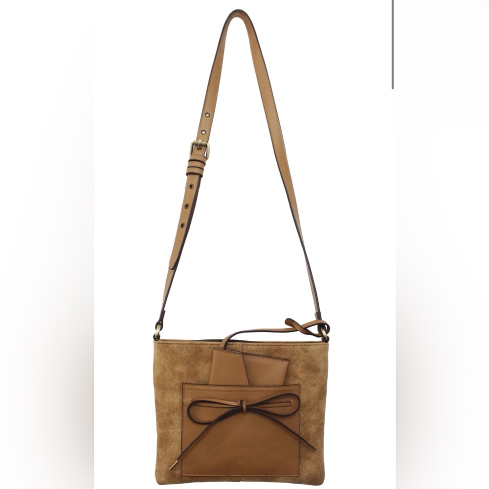 NEW ELLE JAE GYPSET PALM HIGHWAY PASSPORT CROSSBODY IN TAN